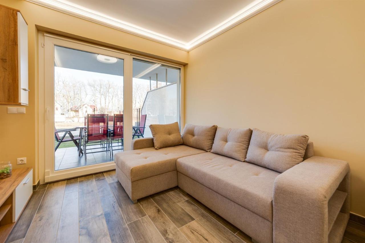 Forest Foeldvar Apartmanok By Bltn Balatonföldvár Dış mekan fotoğraf