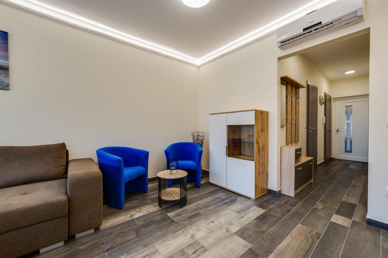 Forest Foeldvar Apartmanok By Bltn Balatonföldvár Dış mekan fotoğraf
